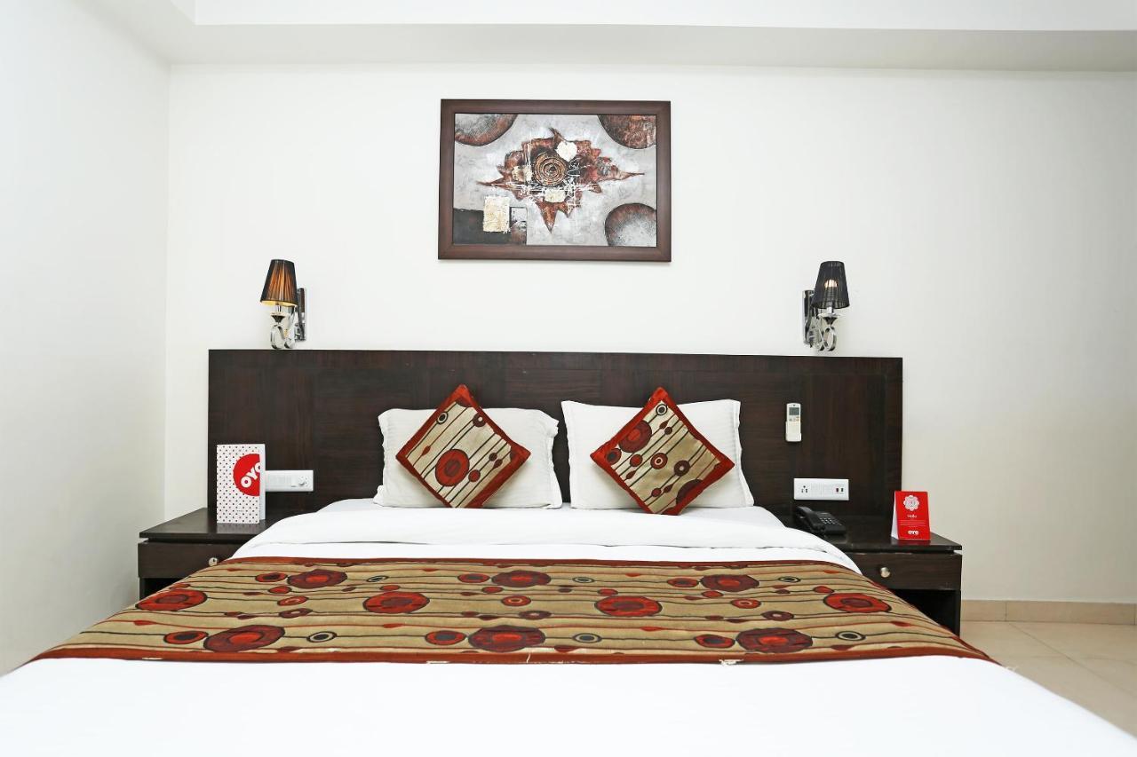 Capital O 3600 Hotel Royal Windsor Kāthgodām Dış mekan fotoğraf